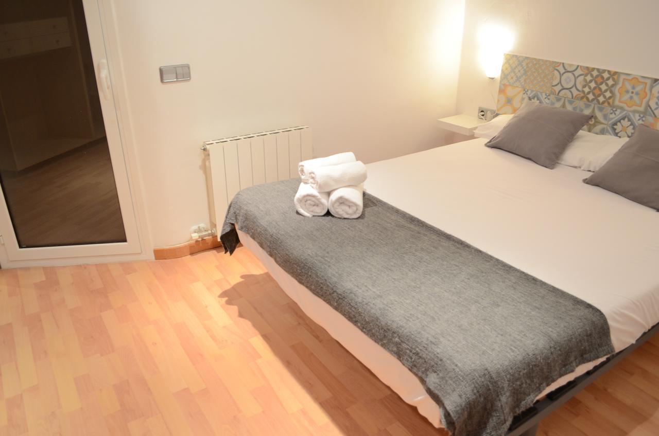 Poble Sec Apartments Barcelona Luaran gambar
