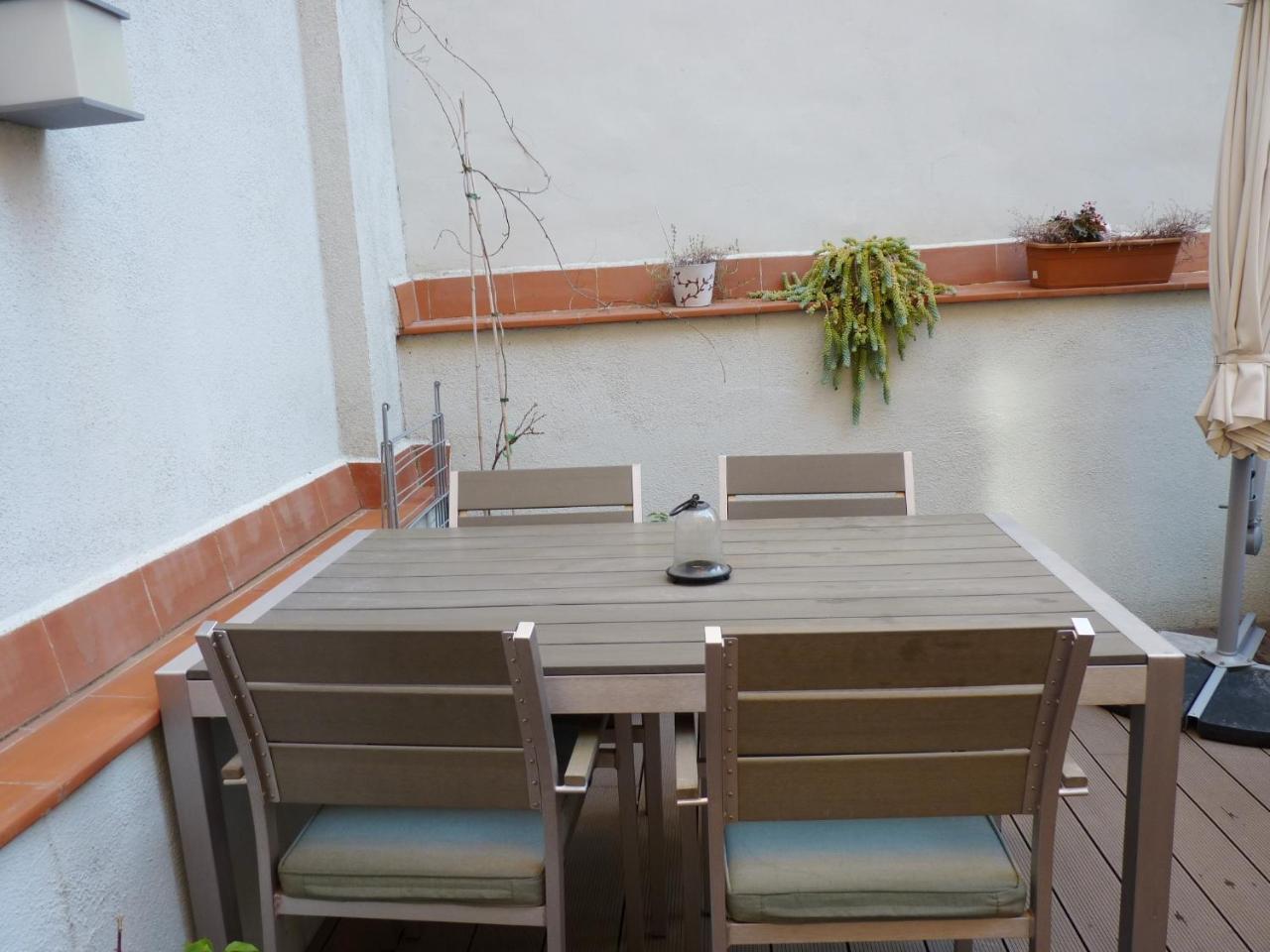 Poble Sec Apartments Barcelona Luaran gambar