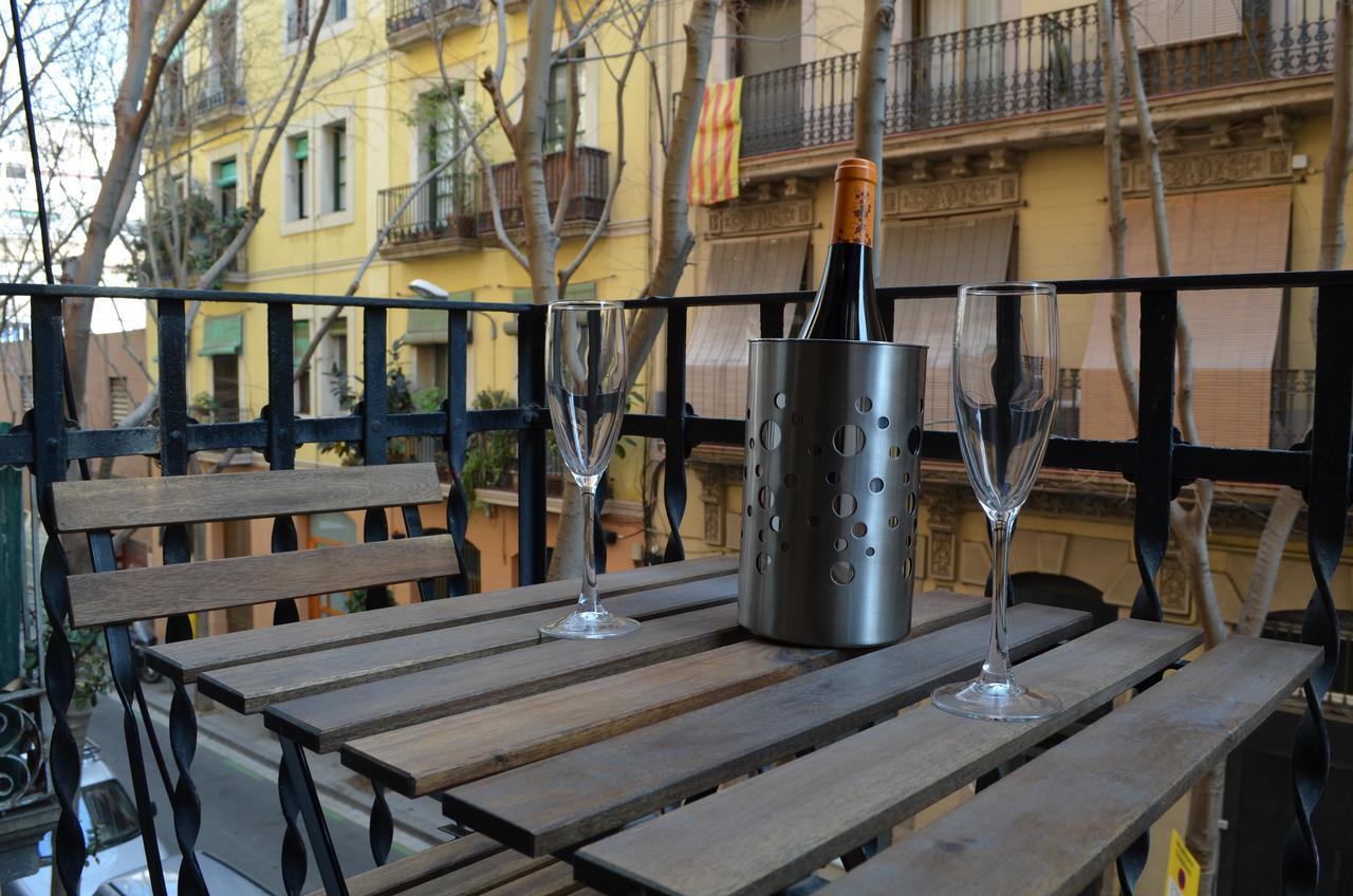 Poble Sec Apartments Barcelona Luaran gambar