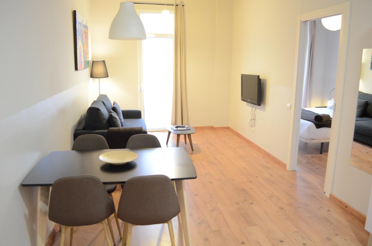 Poble Sec Apartments Barcelona Luaran gambar
