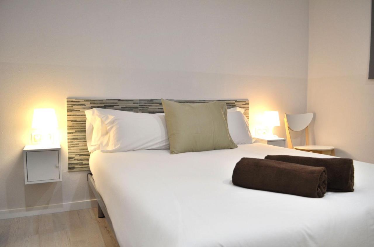 Poble Sec Apartments Barcelona Luaran gambar