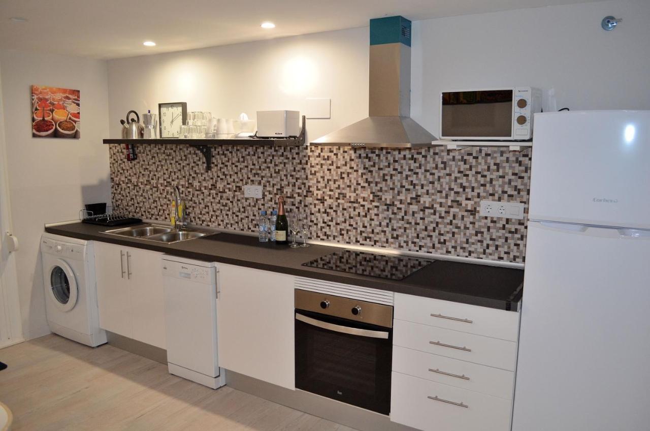 Poble Sec Apartments Barcelona Luaran gambar