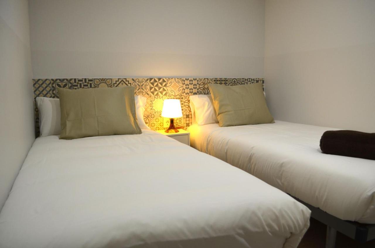 Poble Sec Apartments Barcelona Luaran gambar