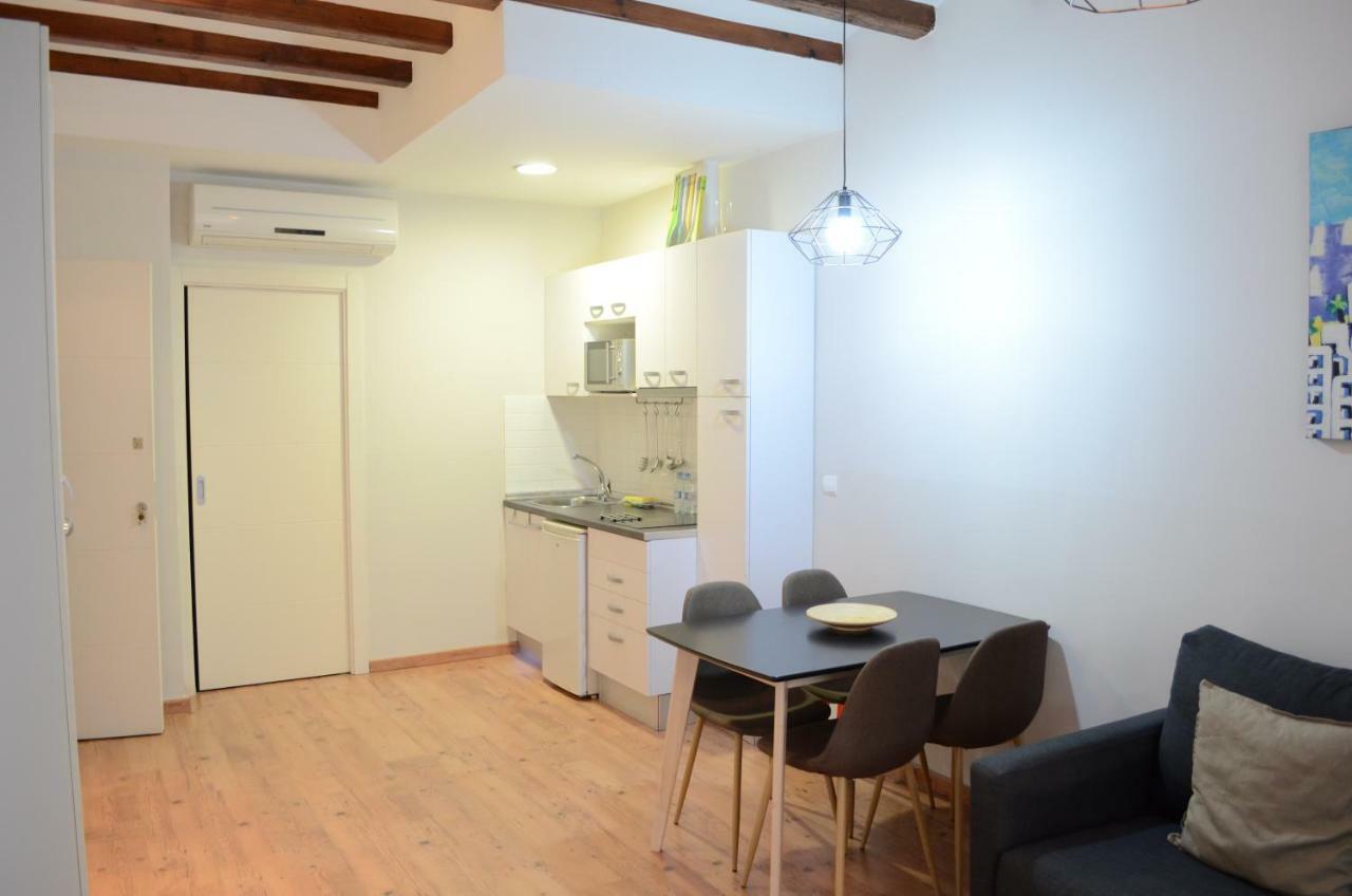 Poble Sec Apartments Barcelona Luaran gambar